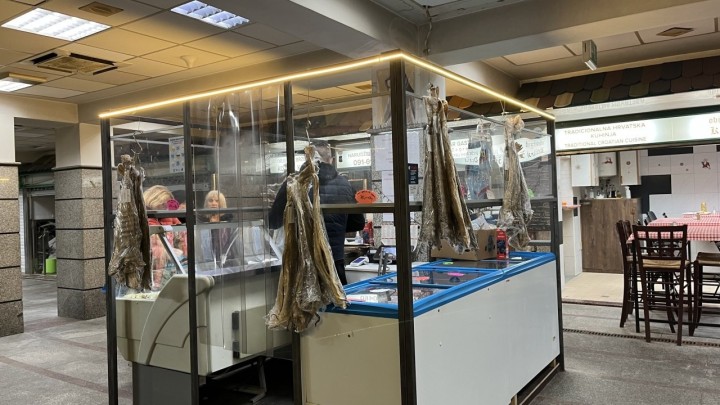 Bakalar je sve skuplji: 'Penzioneri se ne mogu pripremati ni za kakve božićne blagdane'