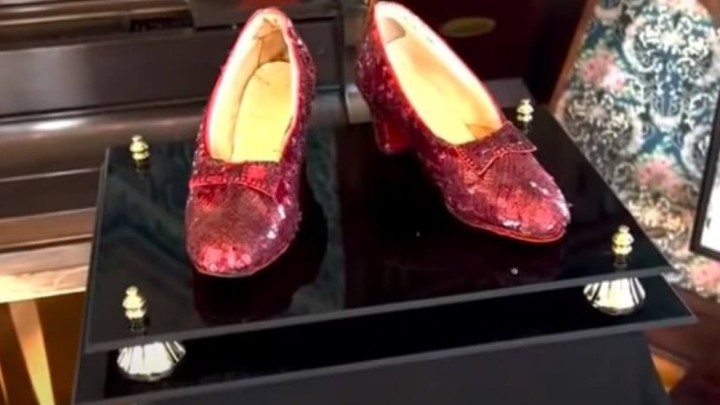 Cipele iz 'Čarobnjaka iz Oza' prošle su svašta, a sada su prodane za vrtoglavu cifru