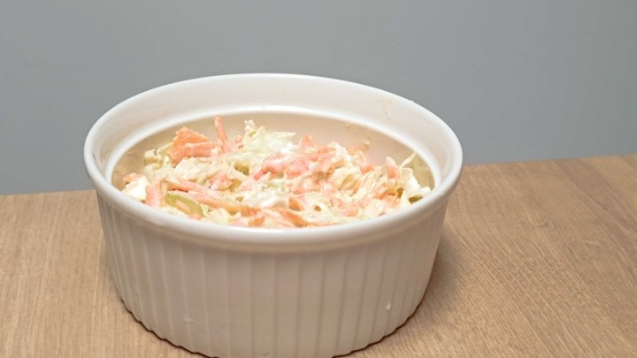 Bakina kuhinja: Coleslaw salata je idealan prilog mnogim jelima, a okus će vas oduševiti
