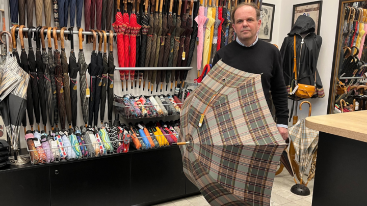 Cerovečki kišobrani ručno se izrađuju više od 100 godina: 'Zadržali smo stari način proizvodnje'