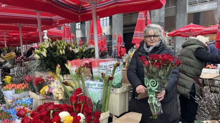 Stariji za Valentinovo češće kupuju bukete, nego ruže: 'Ne očekujem, ali sam za to'