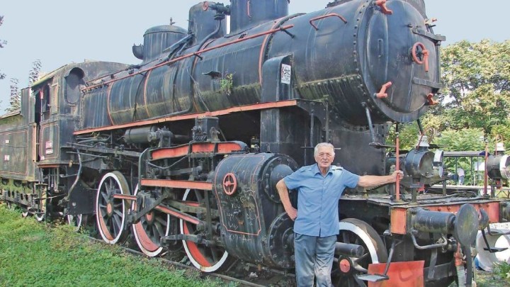 Priča najboljeg vozača parne lokomotive u Jugoslaviji koji je prešao milijune kilometara