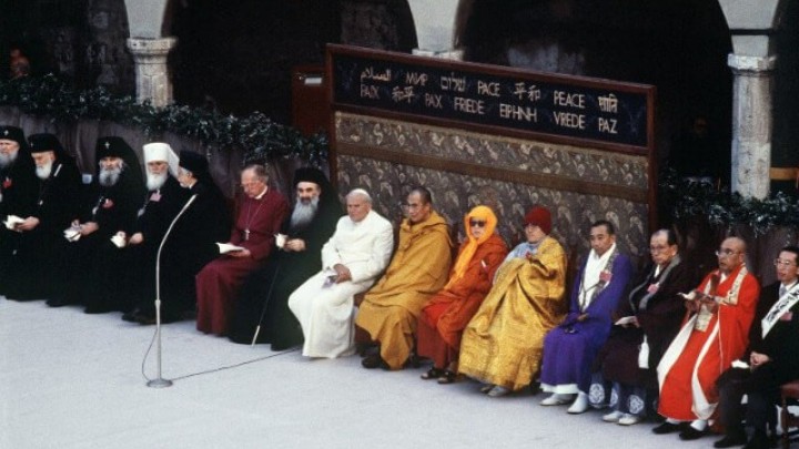 [27.10.] Predstavnici svih svjetskih religija molili za mir u rodnom mjestu Franje Asiškog