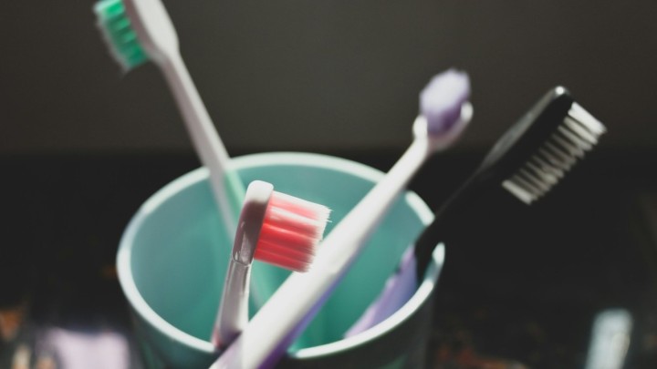 Nije sve u pranju zubi: Trebate pripaziti i koliko dugo koristite četkicu za zube