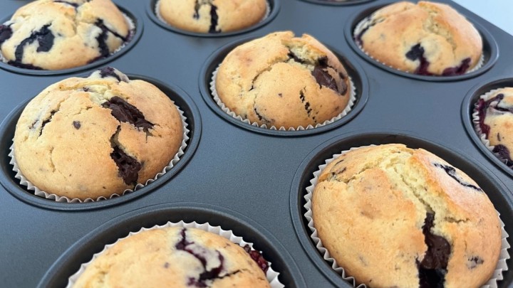 Bakina kuhinja: Brzi i jednostavni muffini s borovnicama i čokoladom