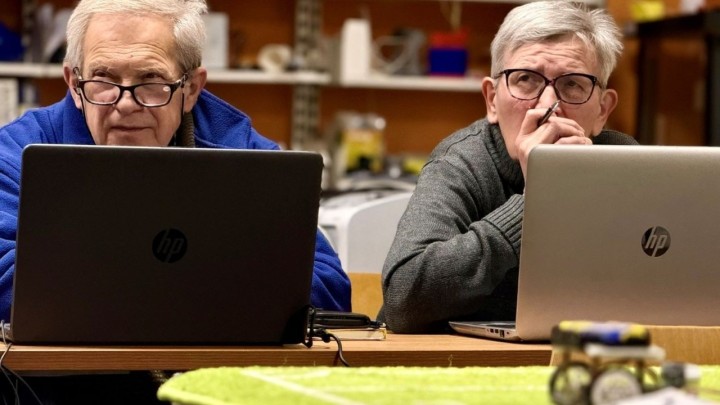 Informatički tečaj za umirovljenike: 'Svaka generacija sve je naprednija'