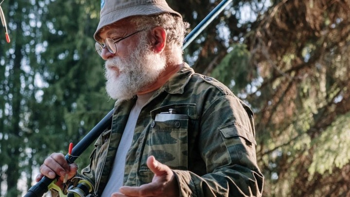 Vremešni ribolovac završio na sudu: Lovio na Dravi s četiri štapa i babuškom