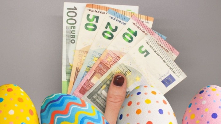 Uskrsnice umirovljenicima dijeli oko 30 gradova i općina: Iznosi od 30 do 150 eura